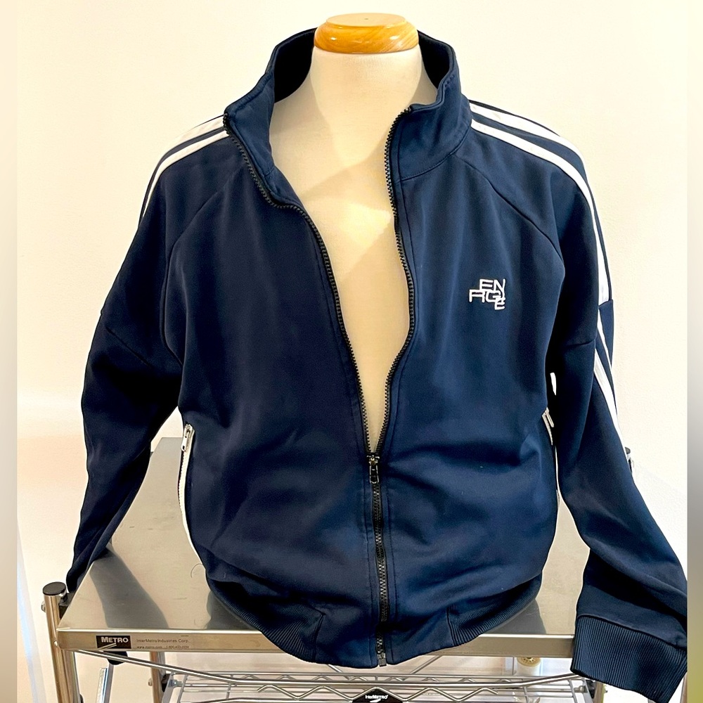 Energie track jacket - size L. In Navy